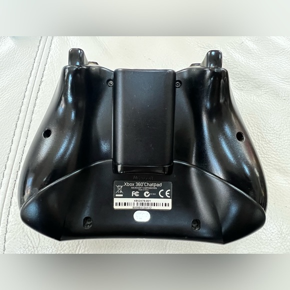 Microsoft Xbox 360 Wireless Controller - Picture 2 of 6